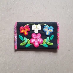 Börs, broderikit