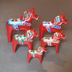 Dalahäst röd
