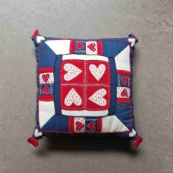 Hjärtans Fröjd, broderikit