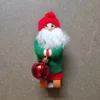 Tomte med julkula