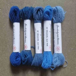 Ullgarn för broderi, blå